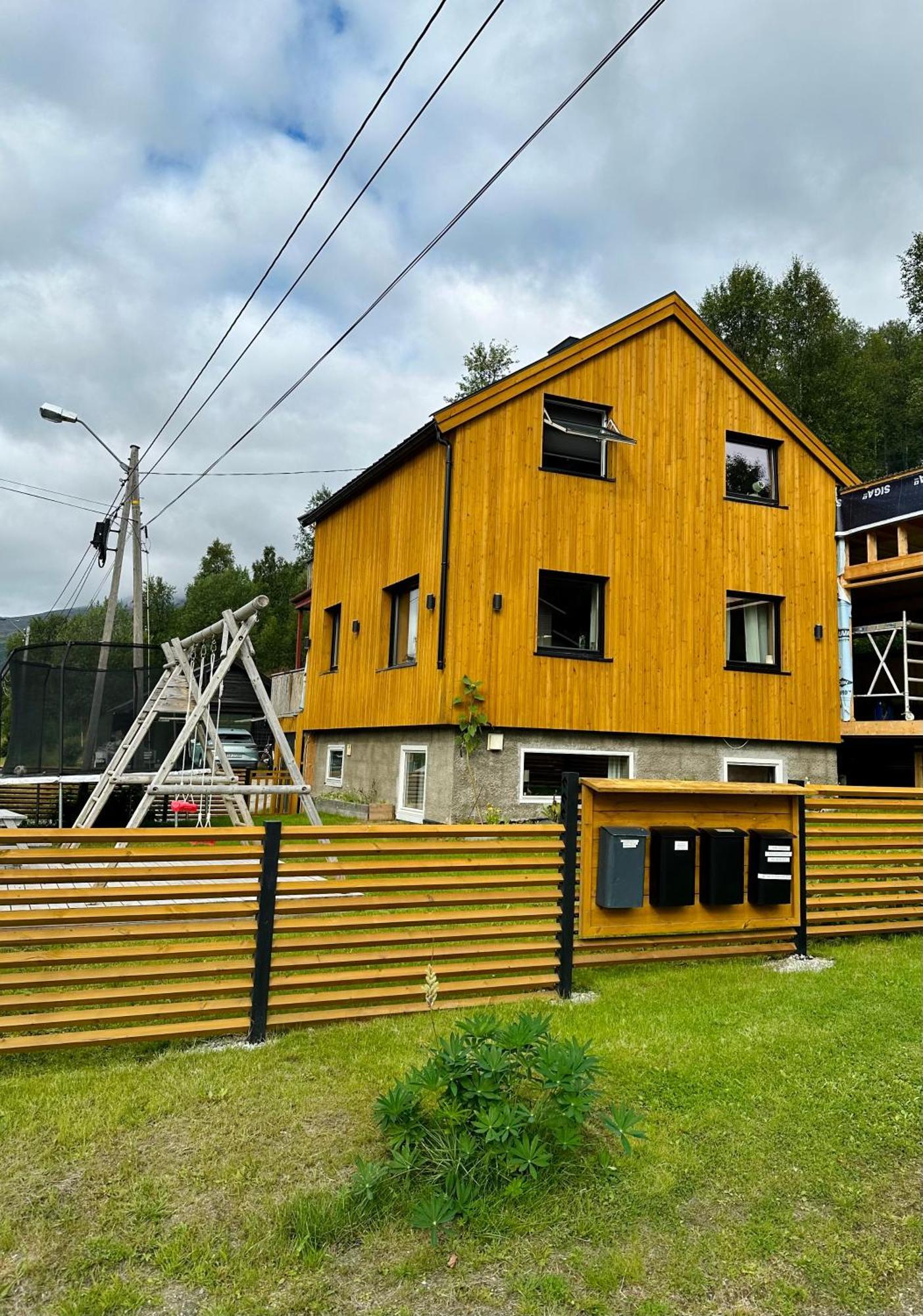 Appartamento Cozy Fjord Retreat With Firepit And Activities Tromsø Esterno foto